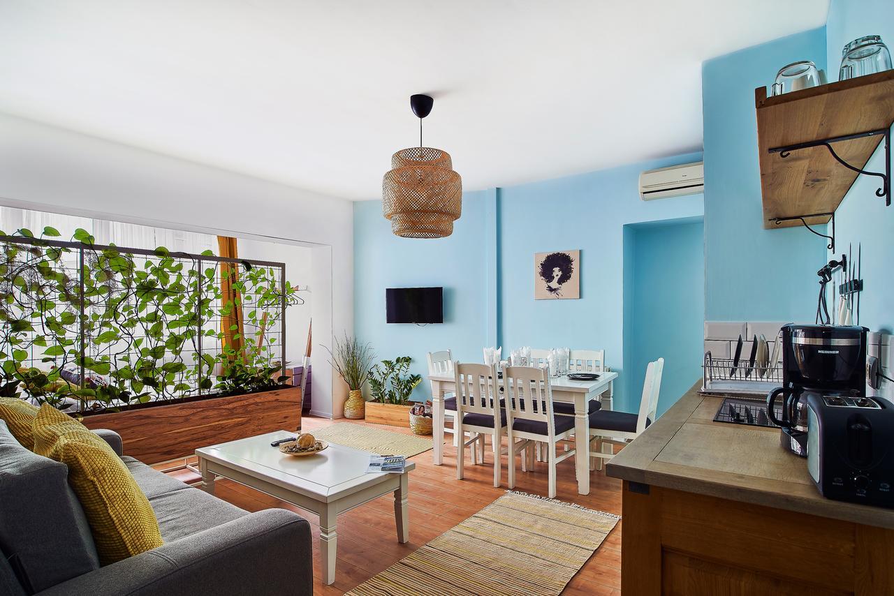 Apartment Garden By Urbanesq Bucharest